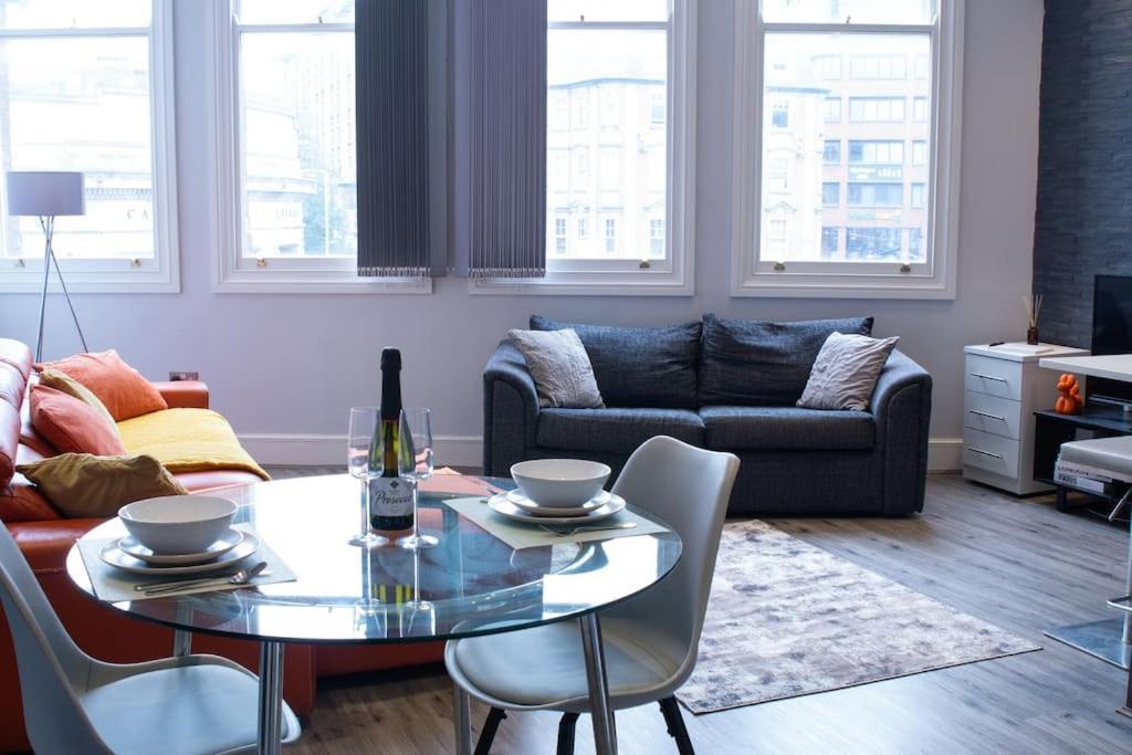 Spacious Apartment In City Centre - Free Parking ノッティンガム エクステリア 写真