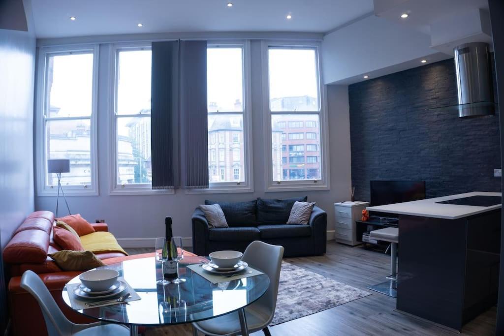 Spacious Apartment In City Centre - Free Parking ノッティンガム エクステリア 写真