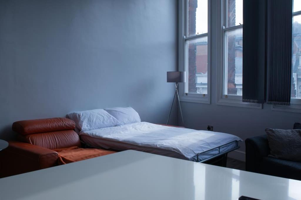 Spacious Apartment In City Centre - Free Parking ノッティンガム エクステリア 写真